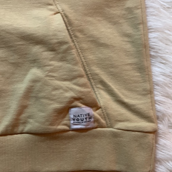 NWT Native Youth England sweatshirt men/Women front pocket v-neck size M & L - Picture 8 of 10